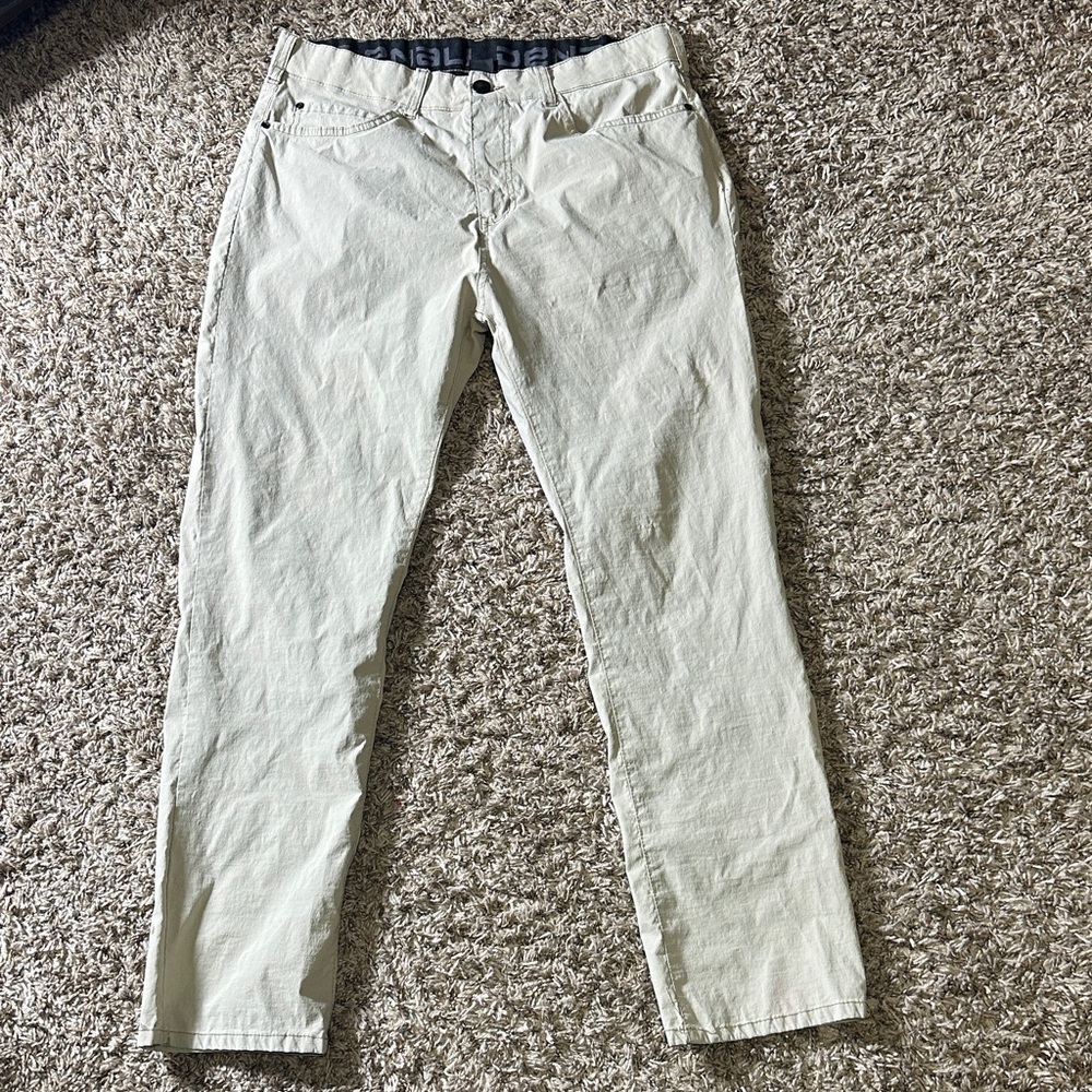 Denali Men's Tan stretch straight leg light weight Pants Size 32x30